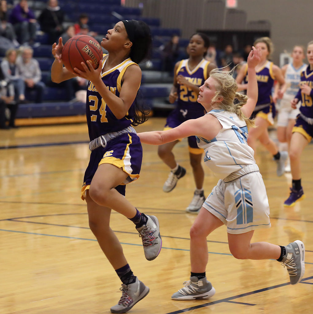 Detriann'a Jamison goes up for a basket